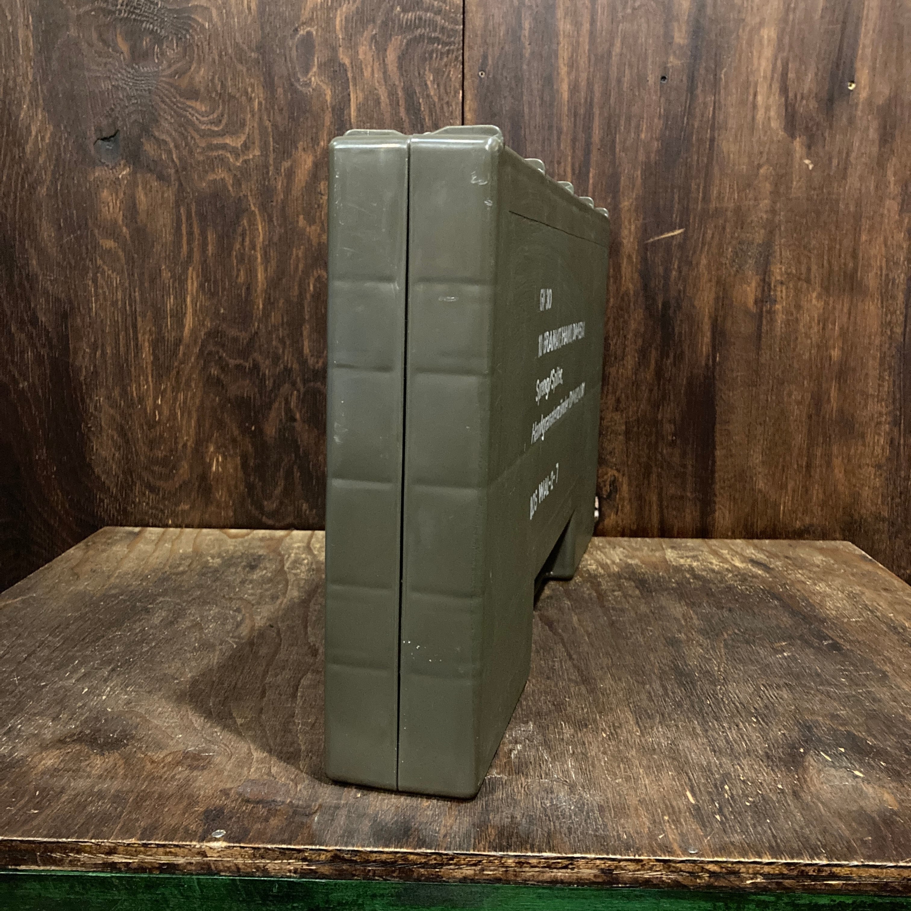 ユーロミリタリー ドイツ軍 グレネードケース 手榴弾ケース ツール ユーロミリタリー ドイツ軍 グレネードケース 手榴弾ケース ツール