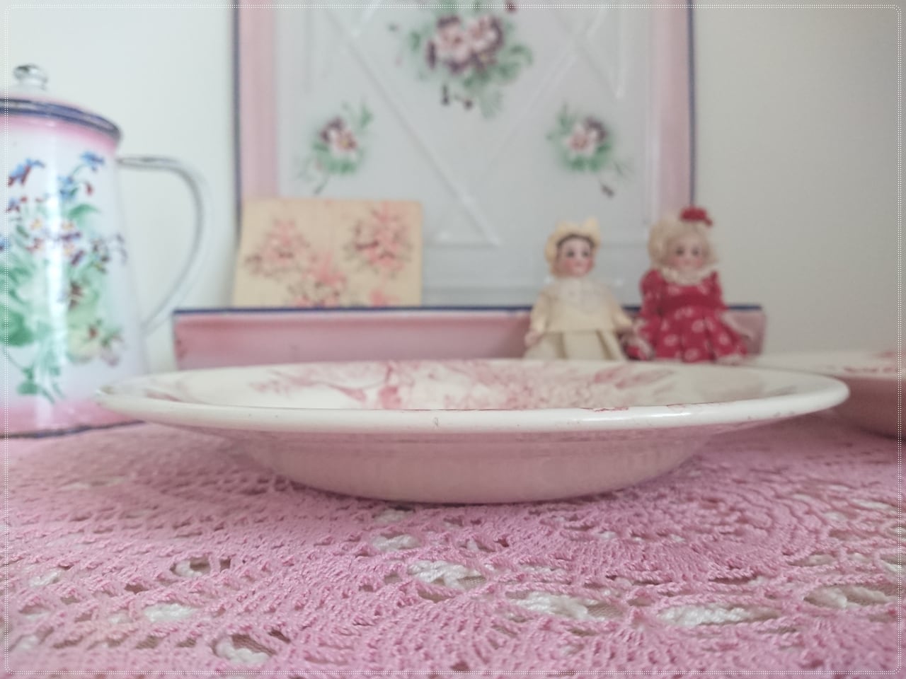 ライラック柄のスーププレート♪ D 赤 GIEN ジアン | Amaryllis ～可憐