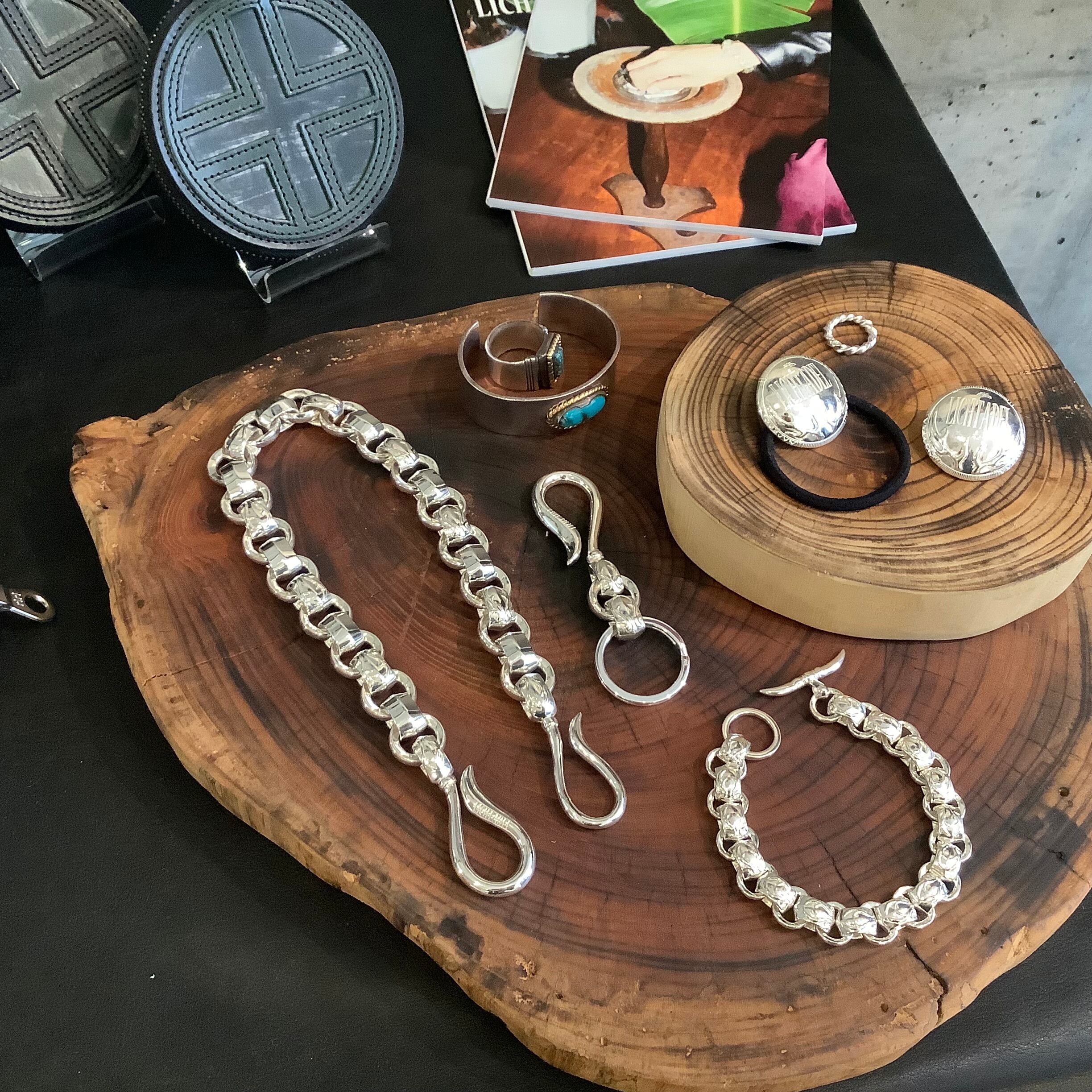 ☆関税/送料込み☆【ELEGATTO】トラディショナルバンド リング LICHT ADEL Bracelet Deer Horn Link T-Bar SilverJewelry