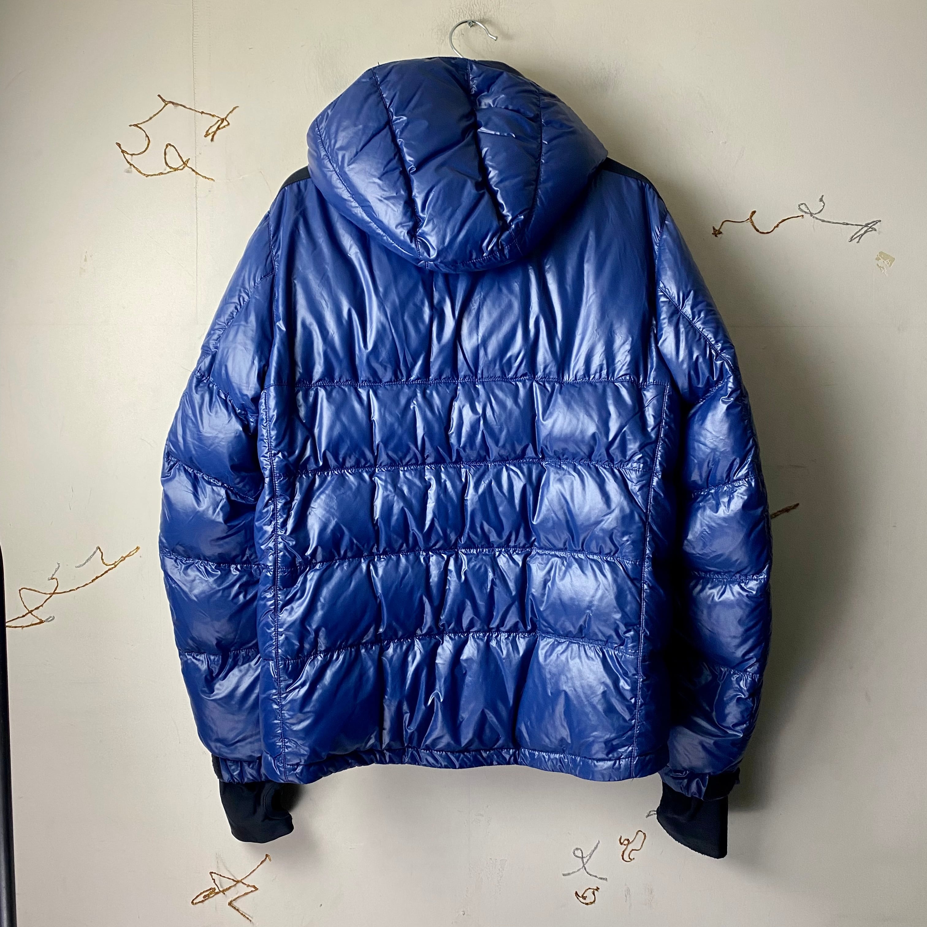 PRADA black switching blue down jacket | NOIR ONLINE