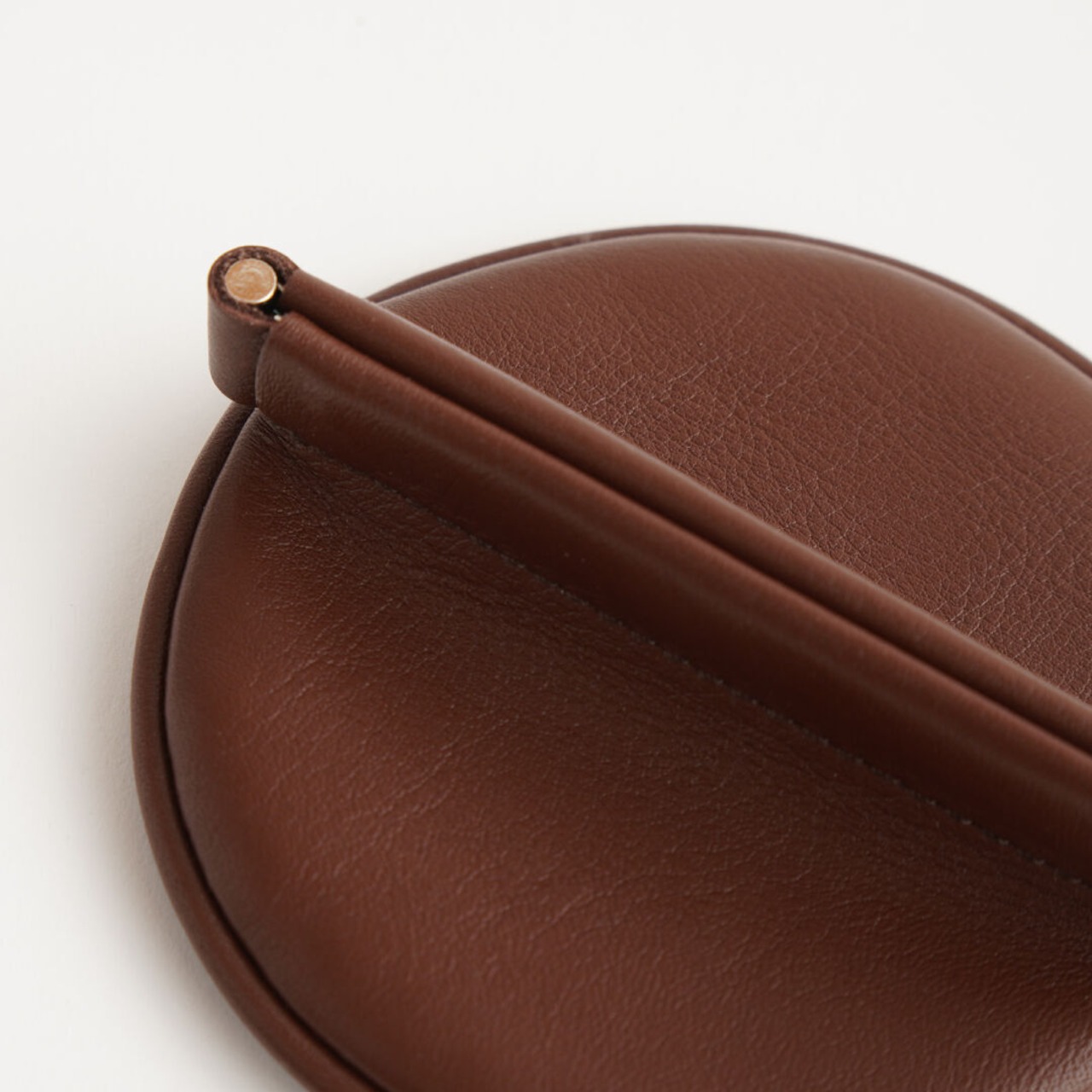 i ro se ROUND COIN CASE