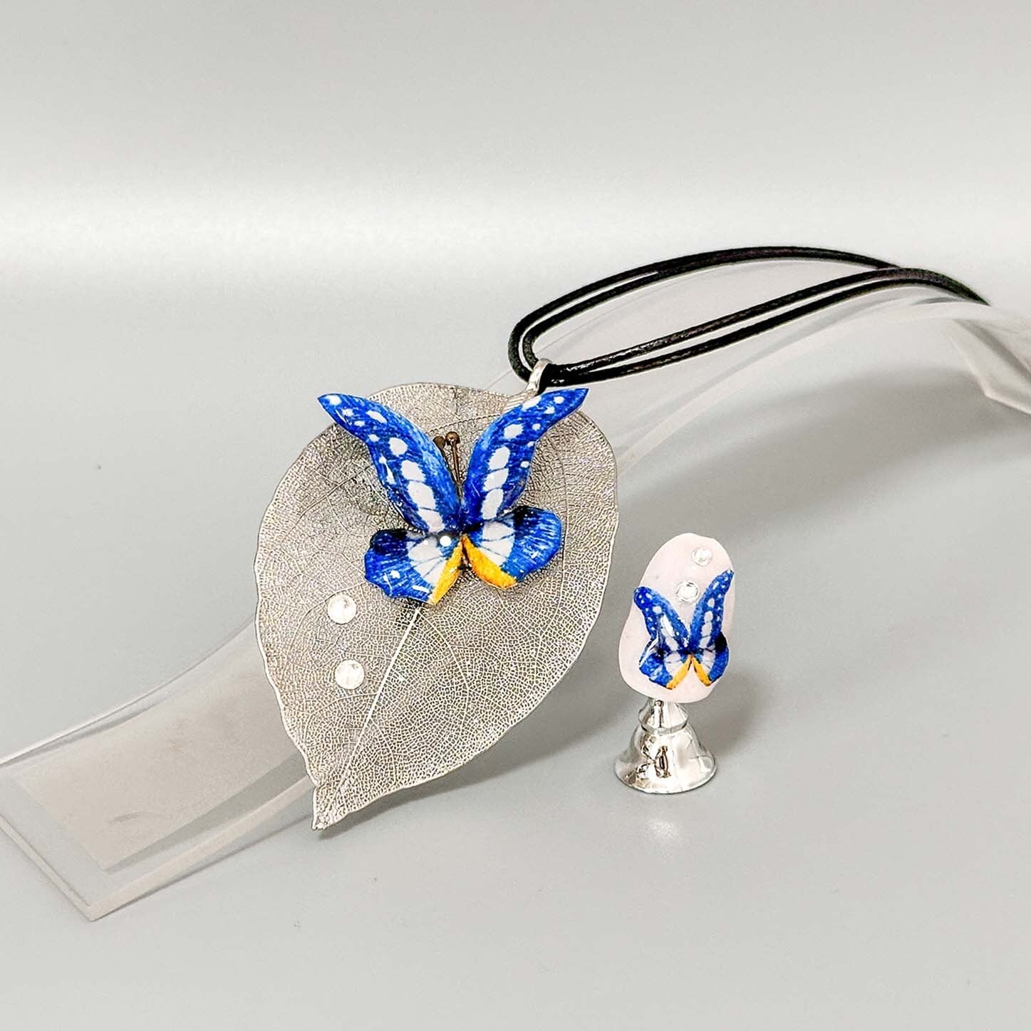 A002　遺品整理品　アクセサリー　ネックレス　ブローチなどまとめ a002 遺品整理品 アクセサリー ネックレス ブローチなどまとめ