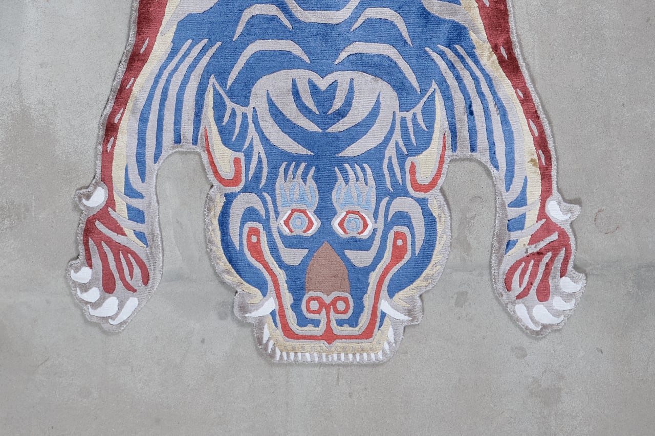 【お値下げ】チベタンタイガーラグ　Lサイズ　ウール　slowtiger Tibetan Tiger Rug 《Lサイズ•シルク241》チベタンタイガーラグ