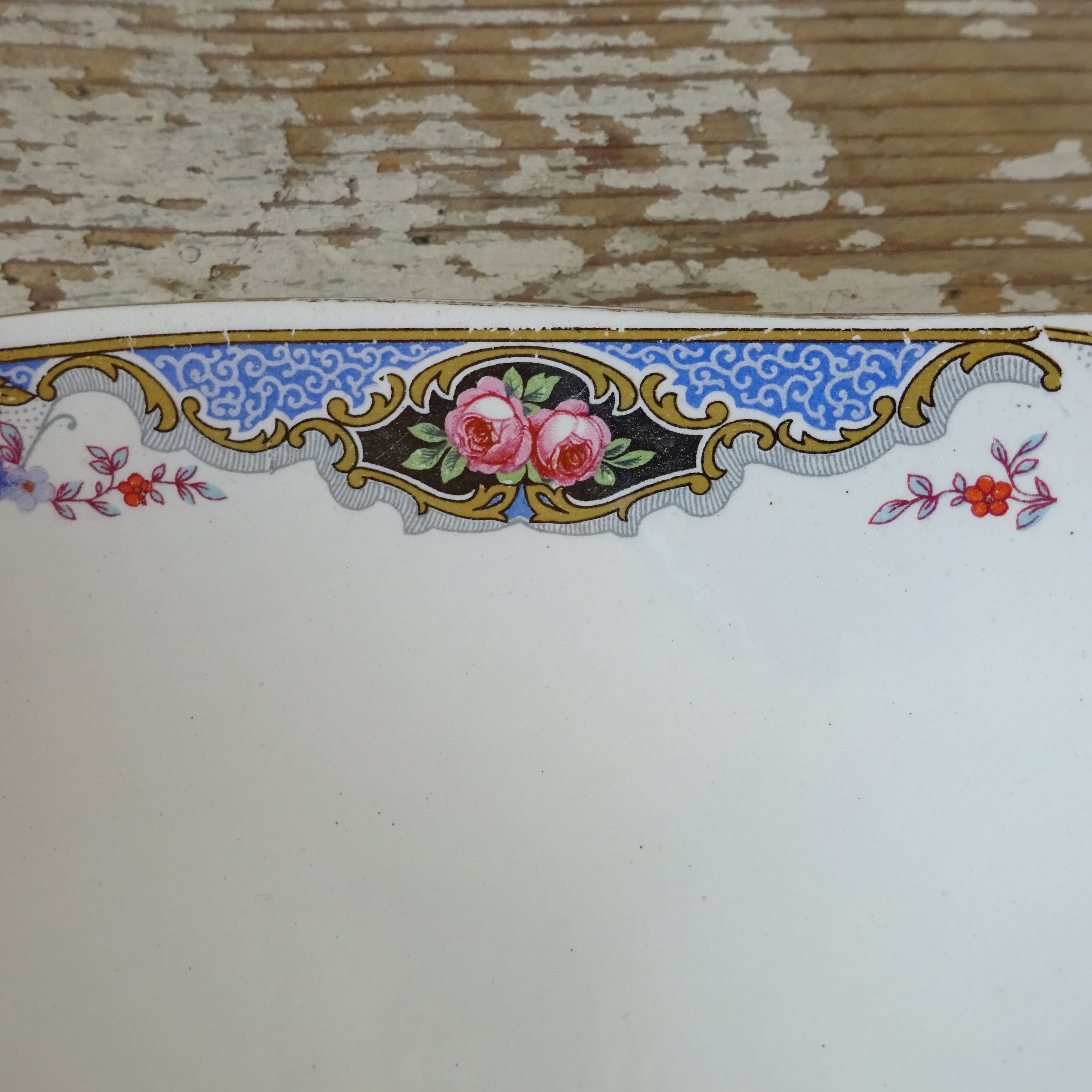 ☆SARREGUEMINES ET DIGOIN décor《Petites Roses》RAVIER (A)