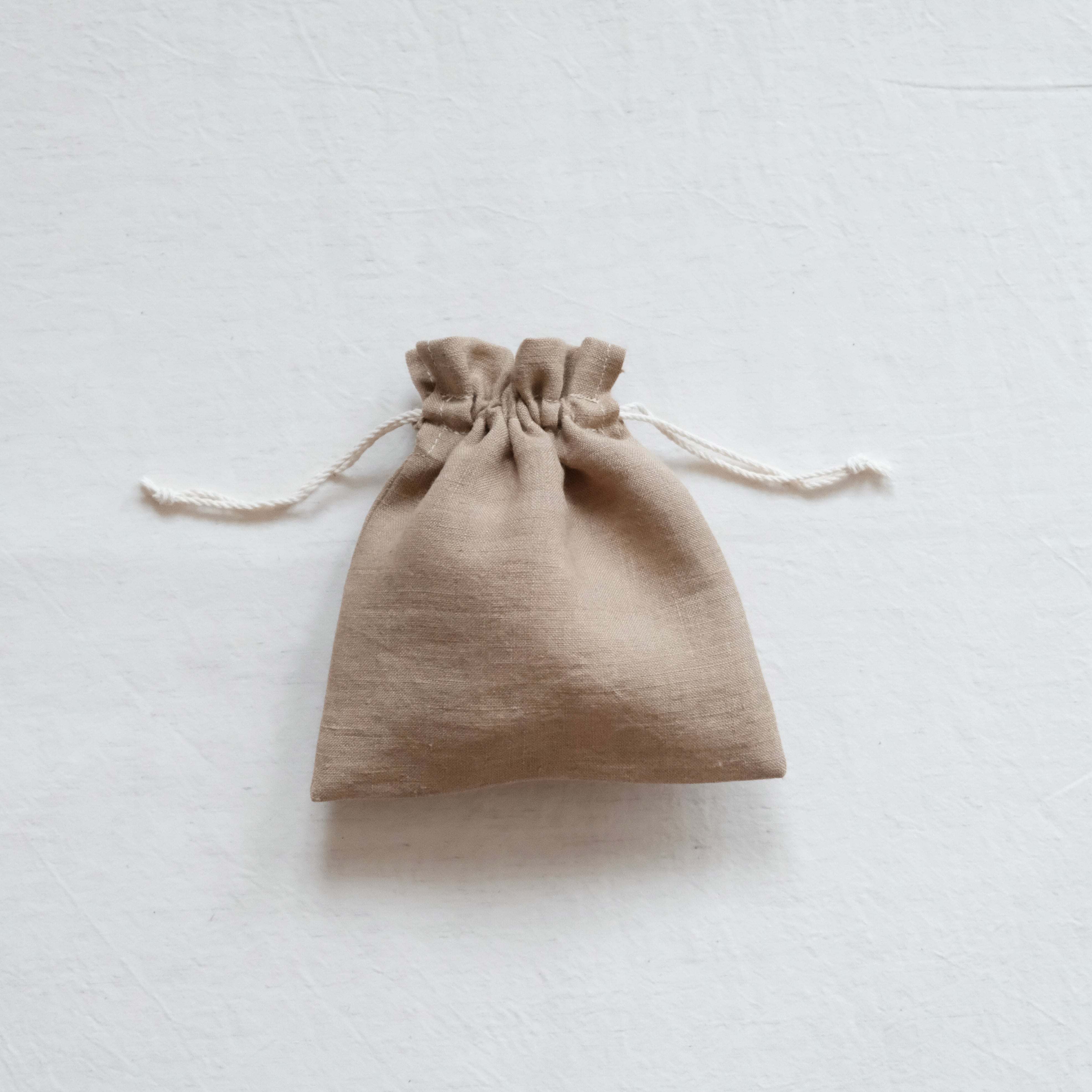 金木犀の香りのサシェ