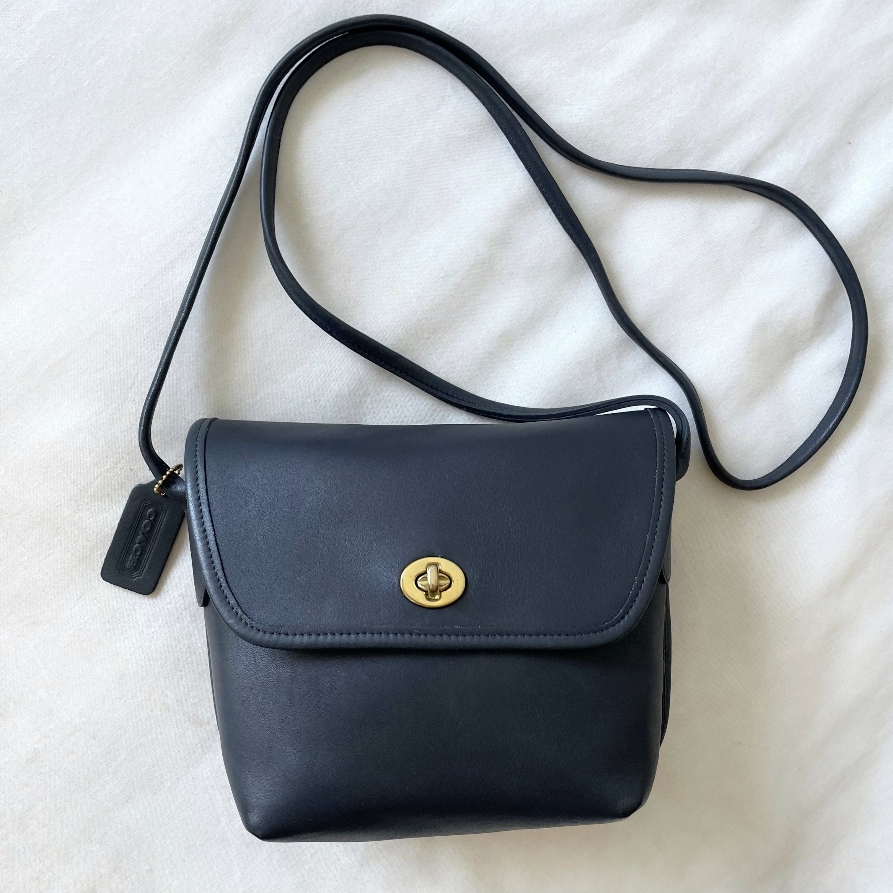 RARE VINTAGE COACH (OLD COACH オールドコーチ) QUINCEY BAG IN NAVY
