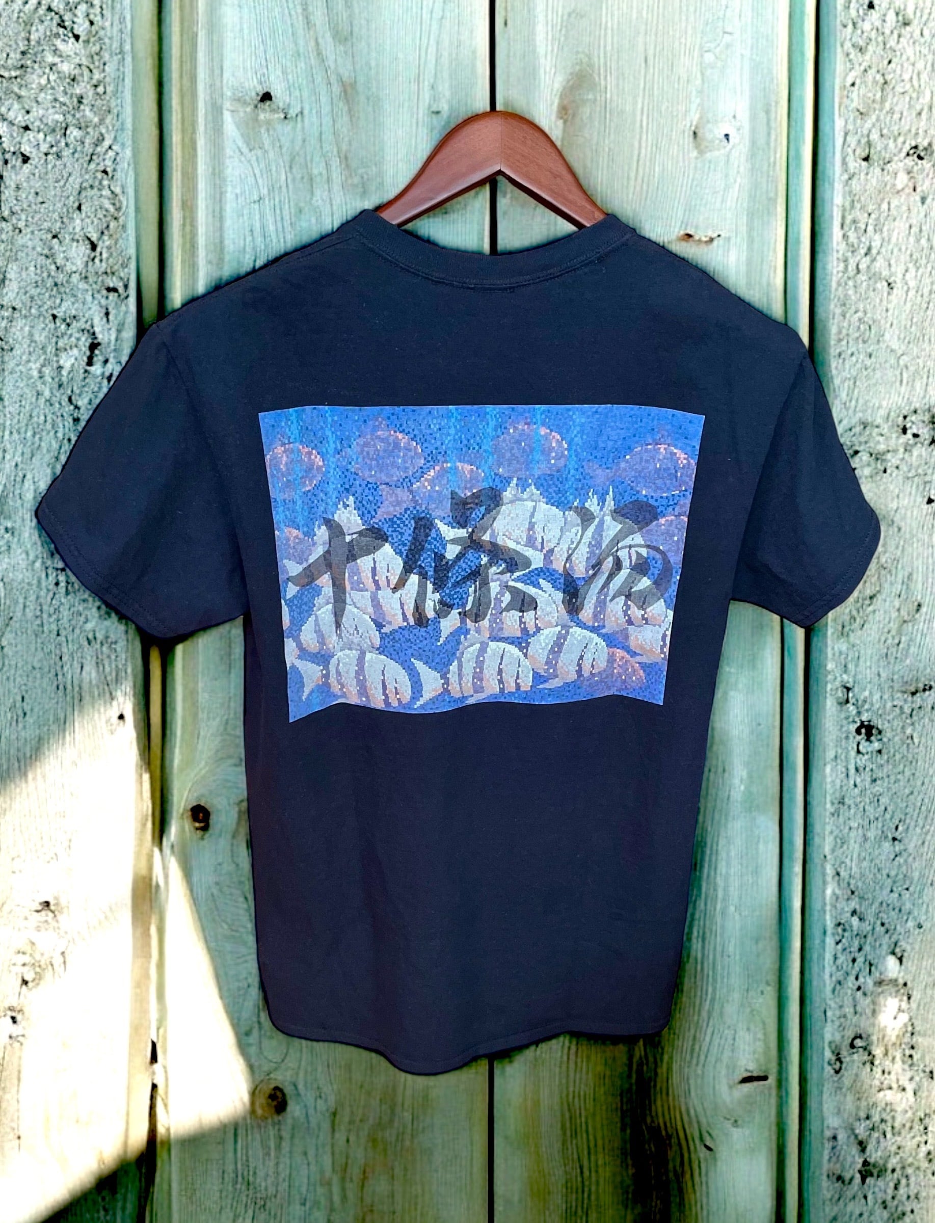 十條湯フォトTシャツ（ボディ：ブラック） | サウナ 十條湯