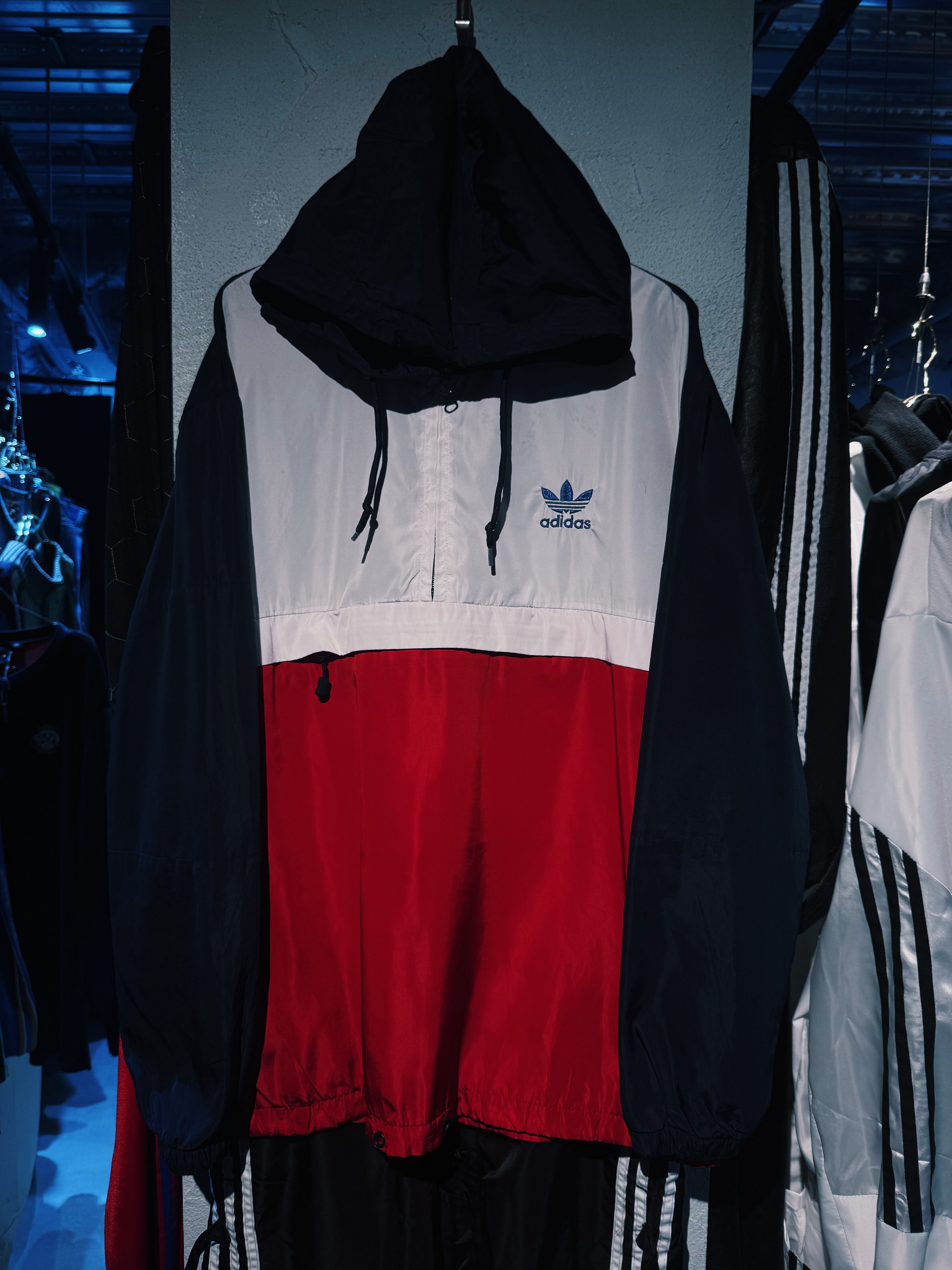 【D4C】80's vintage "adidas Originals" mesh lining design half zip foodie jacket
