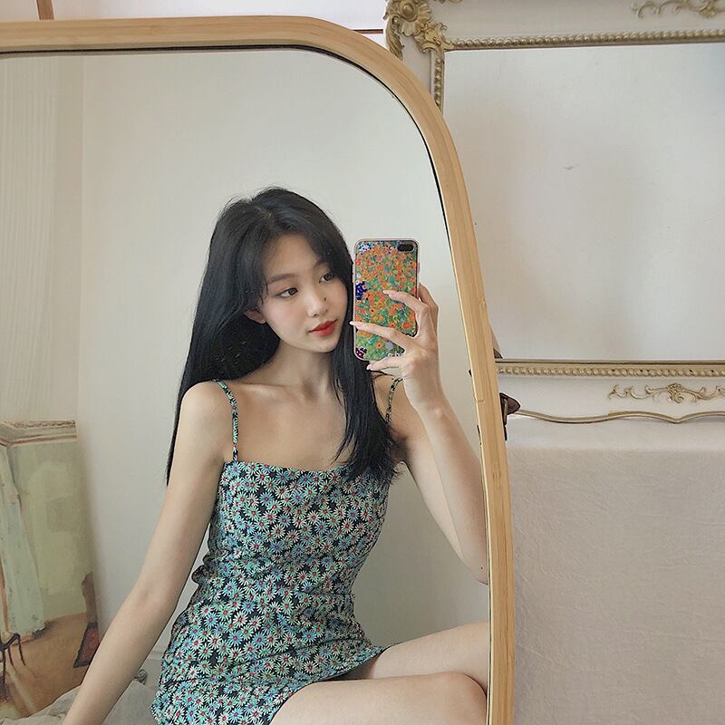 【新作】【送料無料】 香港スタイルの甘くてスパイシーなベストサスペンダードレス女性の夏のフレンチセクシーなウエスト痩身ハイエンド妖精スカート 0274408563291