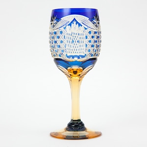 残り僅か　江戸切子　アンバークリスタルワイングラス　(琥珀色瑠璃)