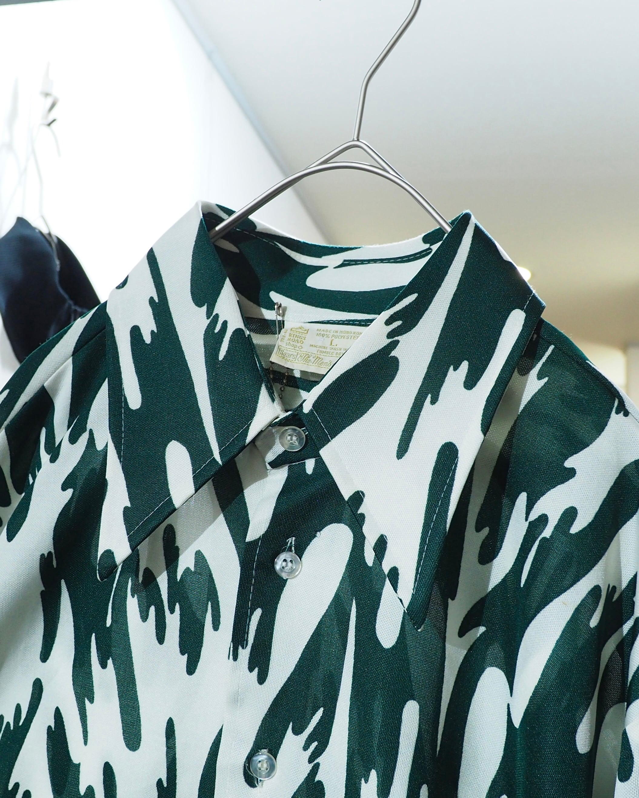 1970s " Sears " Abstract Pattern vintage Drape loose shirt