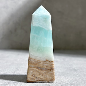 【高品質】カリビアンブルーカルサイト タワー43◇ Caribbian Blue Calcite ◇天然石・鉱物・パワーストーン