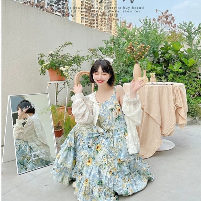【完売必至】バレンシアガ 咲き誇る大胆ひまわりミニワンピース リゾート ブルー ひまわり花柄ワンピース | LiLilac