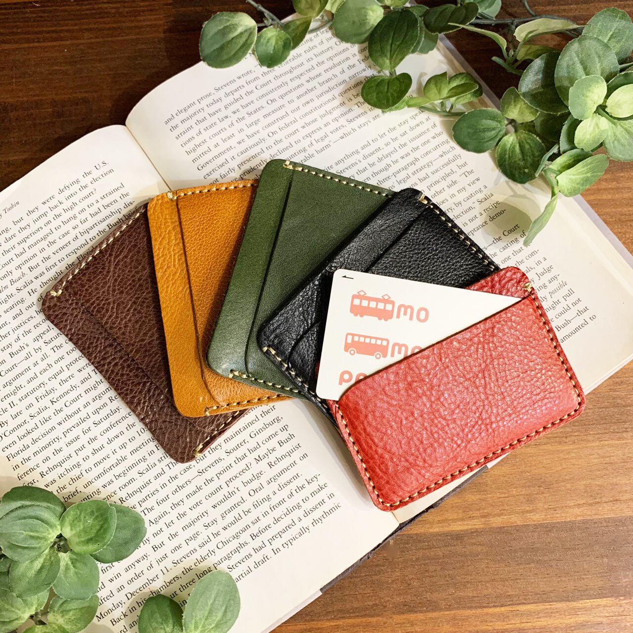 日本牛革 やわらかカードケース ５色展開 牛革 カード入れ パスケース 本革 Madeinjapan カラフル 柔らかい 軽い スリム M7511 Rayzcloset Online Shop