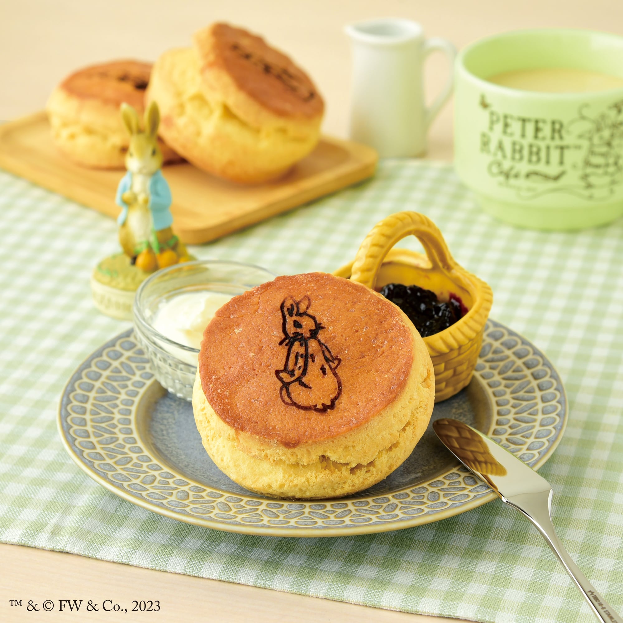 ピーターラビット™ガーデンカフェ特製スコーン | ラケルオンライン