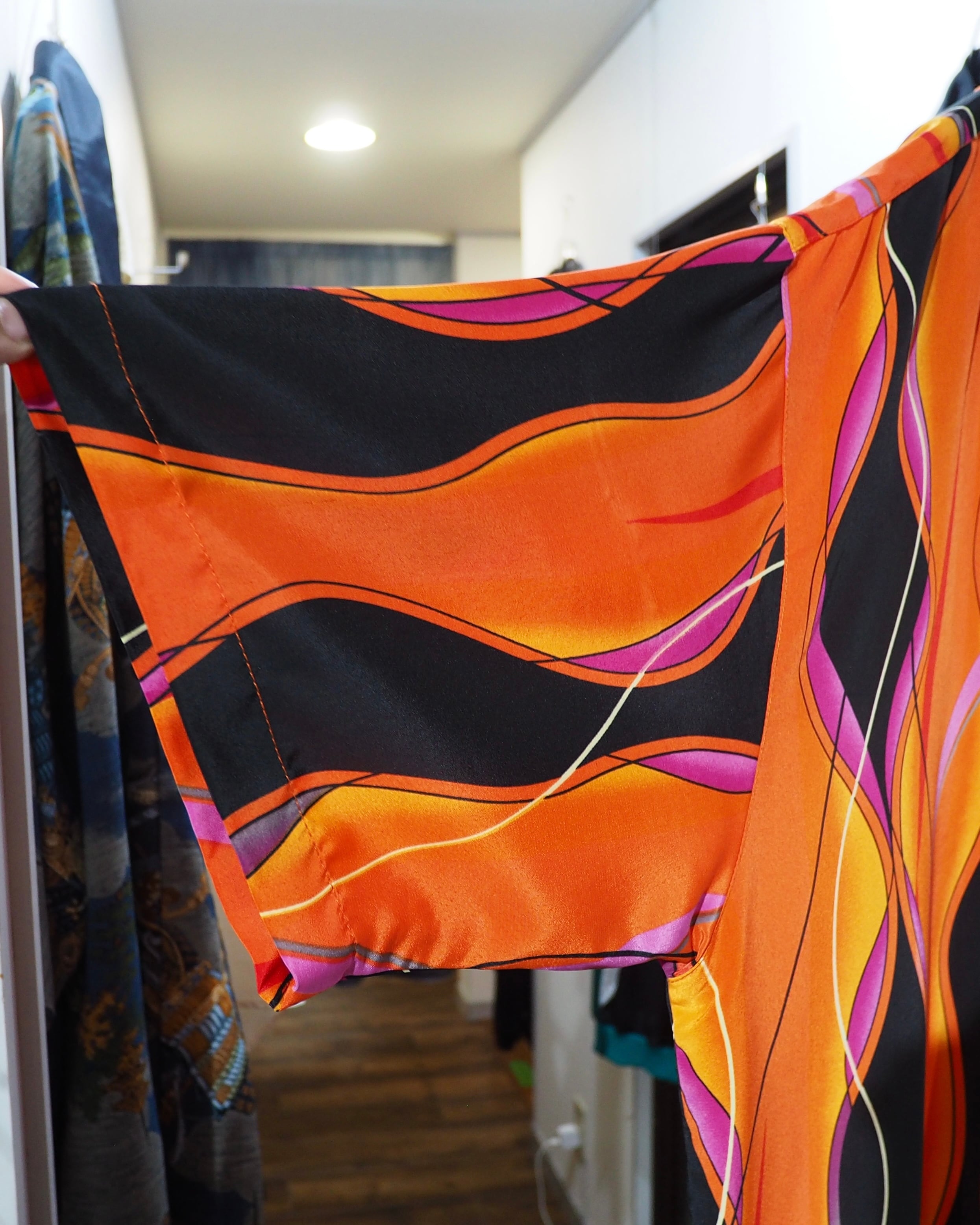 ” 畝り ” Undulation all Over pattern vintage Drape loose Open collar Shirt