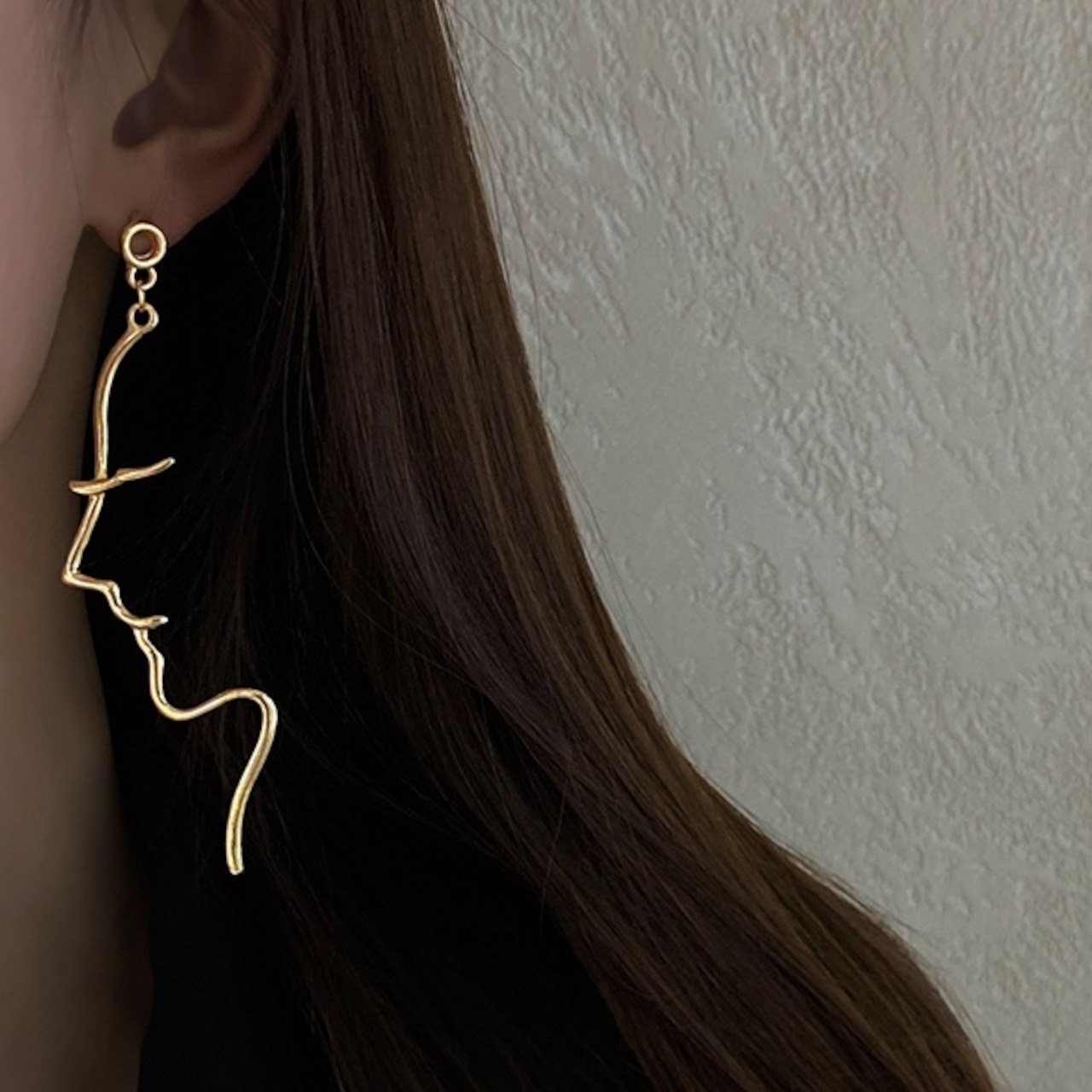 サイドフェイス シルエット ピアス 90022