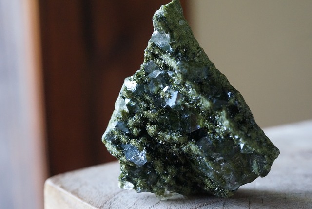 トルコ産エピドート / クォーツ (D) Epidote / Quartz