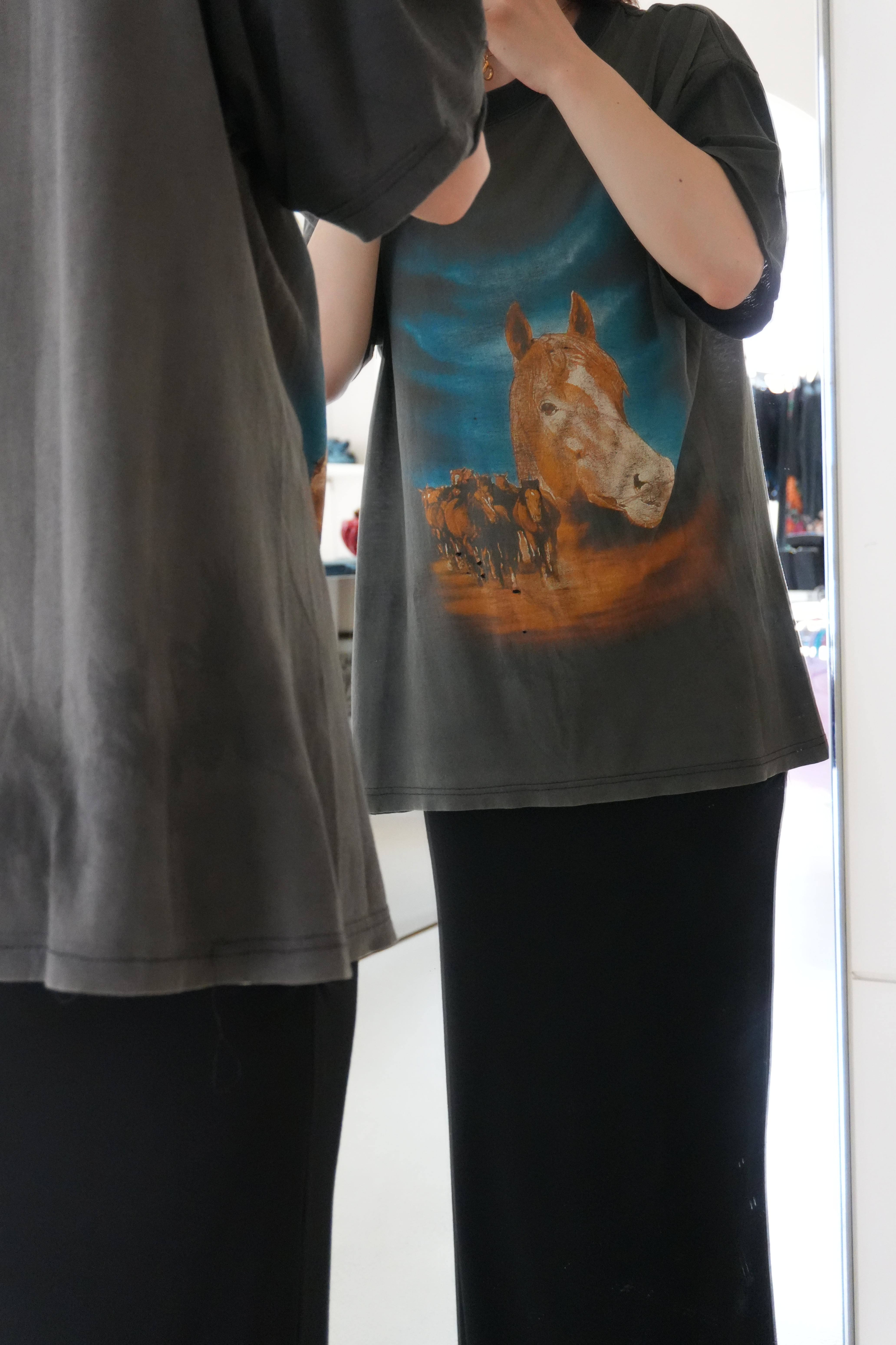 80s house Tee