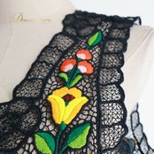 フォークダンス 衣装 ベスト ブラック系 花 刺繍 カラフル ハンガリー製 レース 華やか 黒 緑 赤 黄 青 かわいい ダンス衣装 イベント 練習 レッスン おしゃれ チロリアン グリーン系 レッド系 イエロー系 ブルー系 ピンク系 オレンジ系