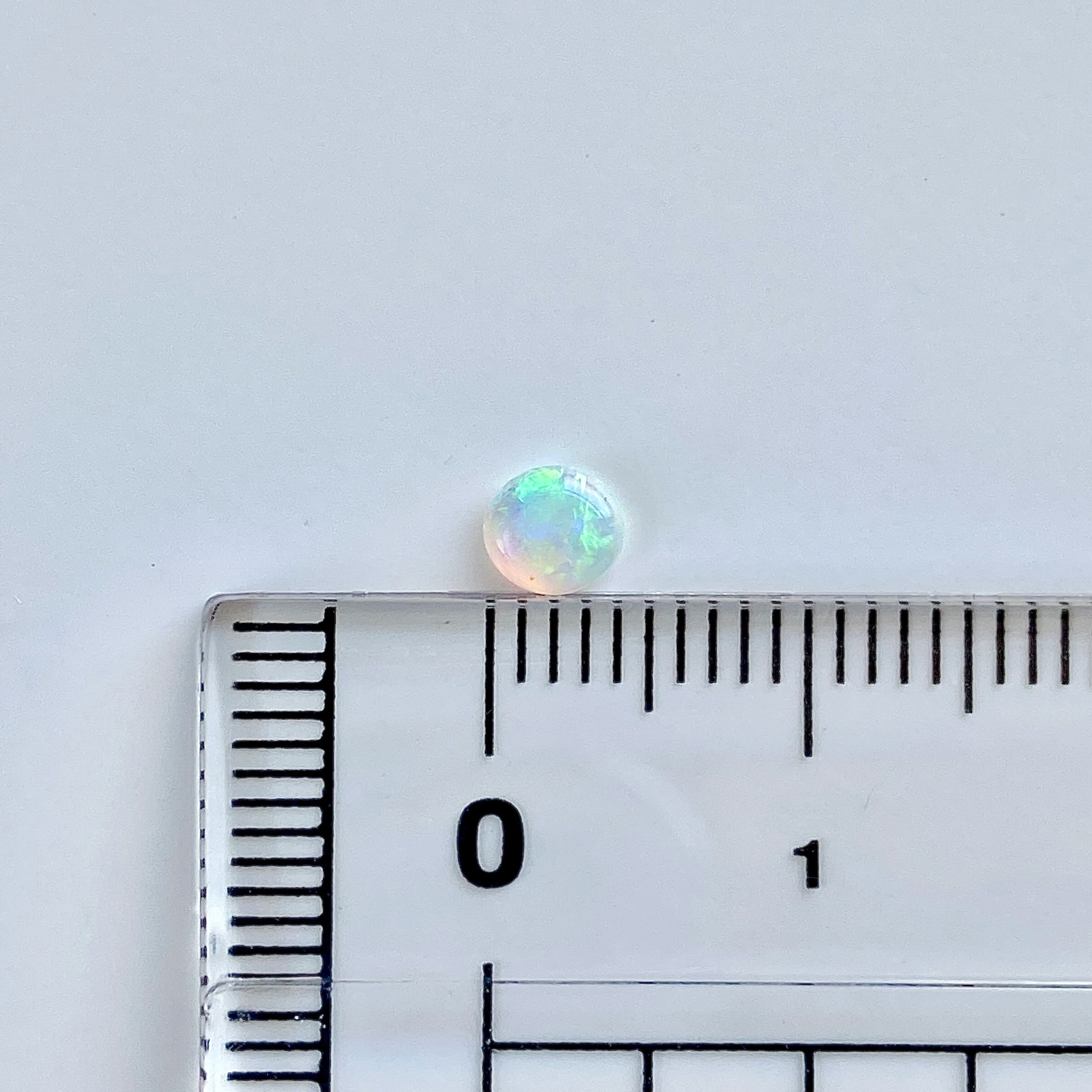 Opal 0.15ctup オパール kg-0089