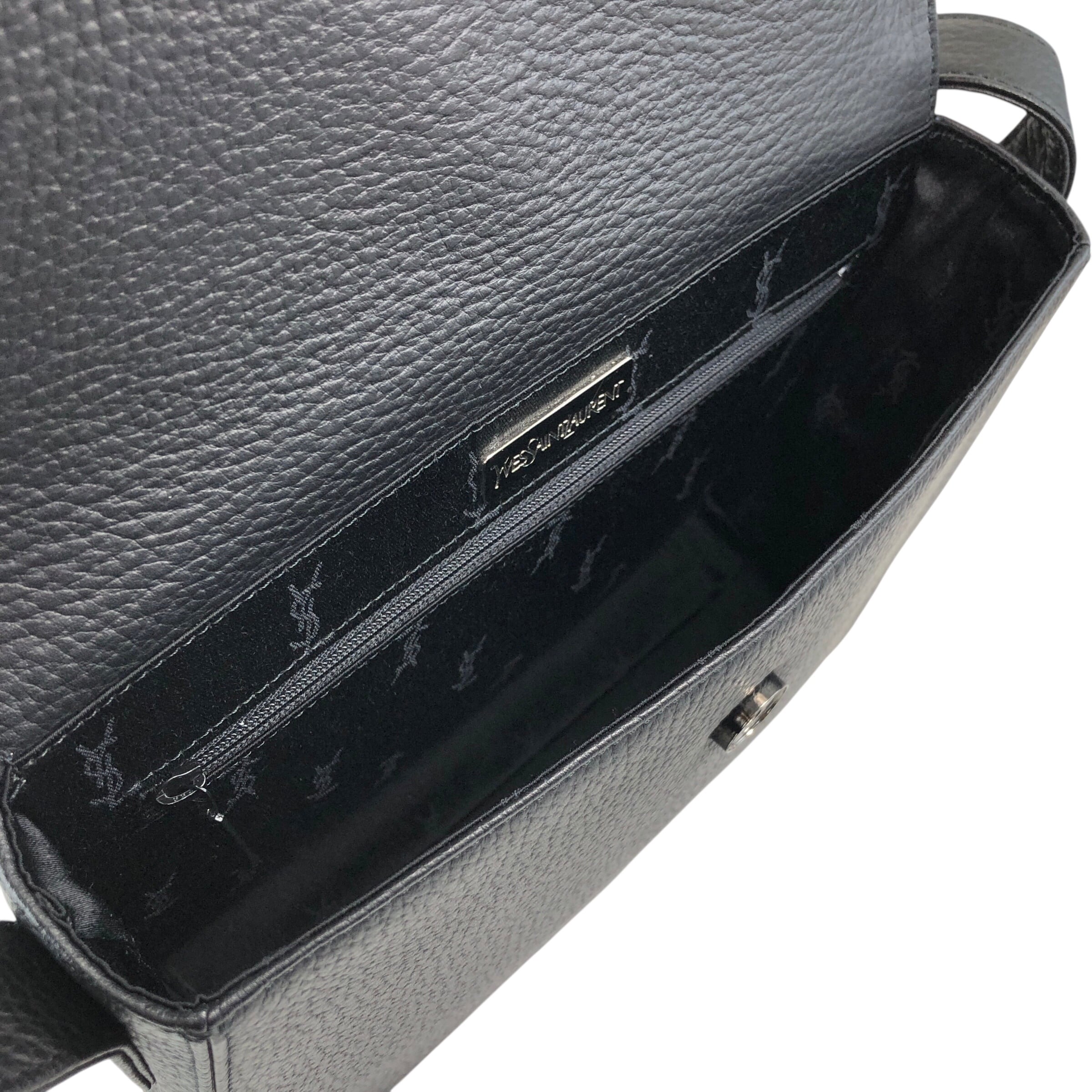 Yves Saint Laurent イヴ・サンローラン ショルダーバッグ ブラック