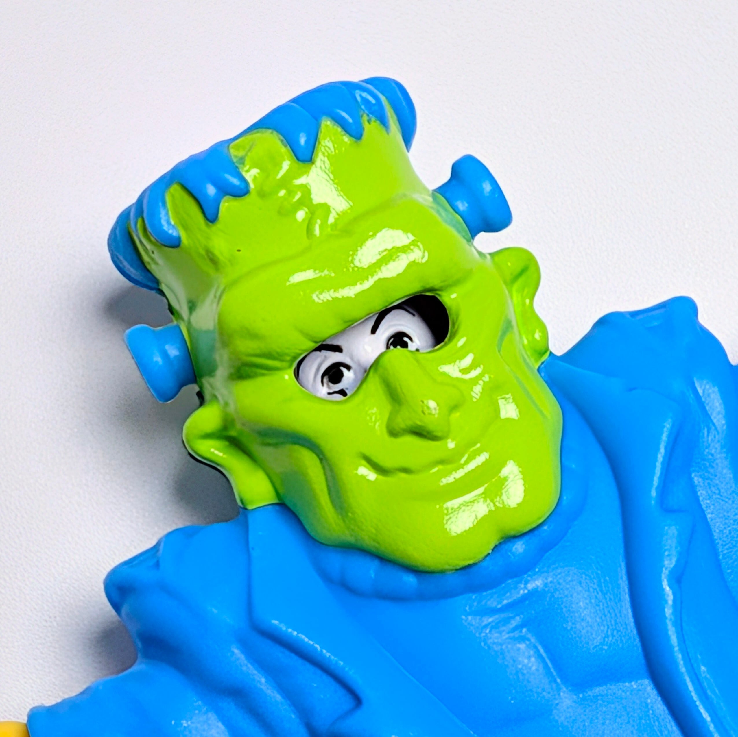 ☆ DEADSTOCK / VINTAGE 1995☆【 McDonald's  ( マクドナルド ) 】1995年海外マクドナルドミールトイ / ハロウィンシリーズ『 What am I going to be for HALLOWEEN? 』RONALD FRANKENSTEIN ロナルドフランケンシュタイン / ハッピーミール 〚アメリカン雑貨 アメトイ〛