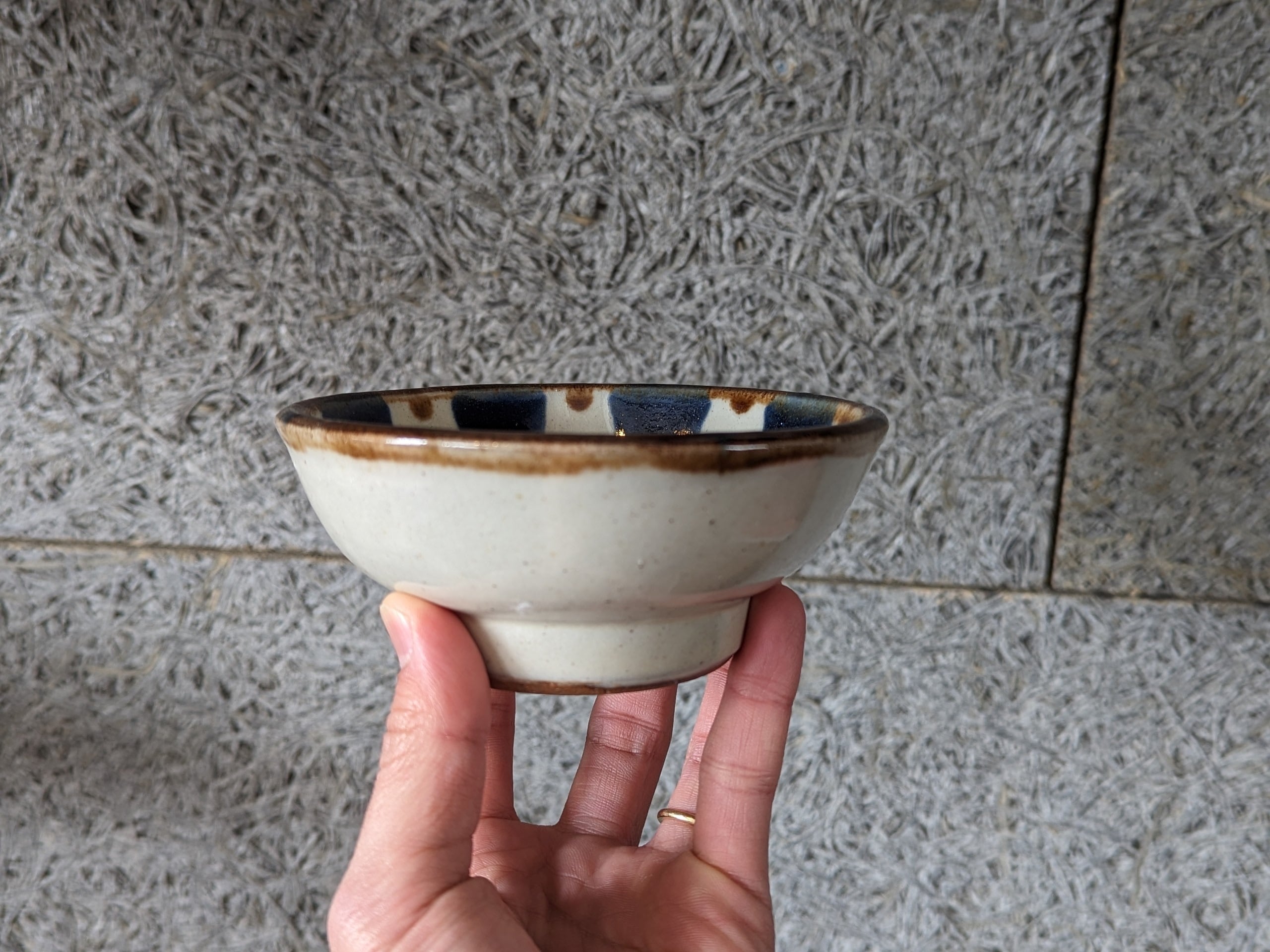 やちむん 鉢4寸（チチチャン・3色） | ノモ陶器製作所 | inoya | Basic