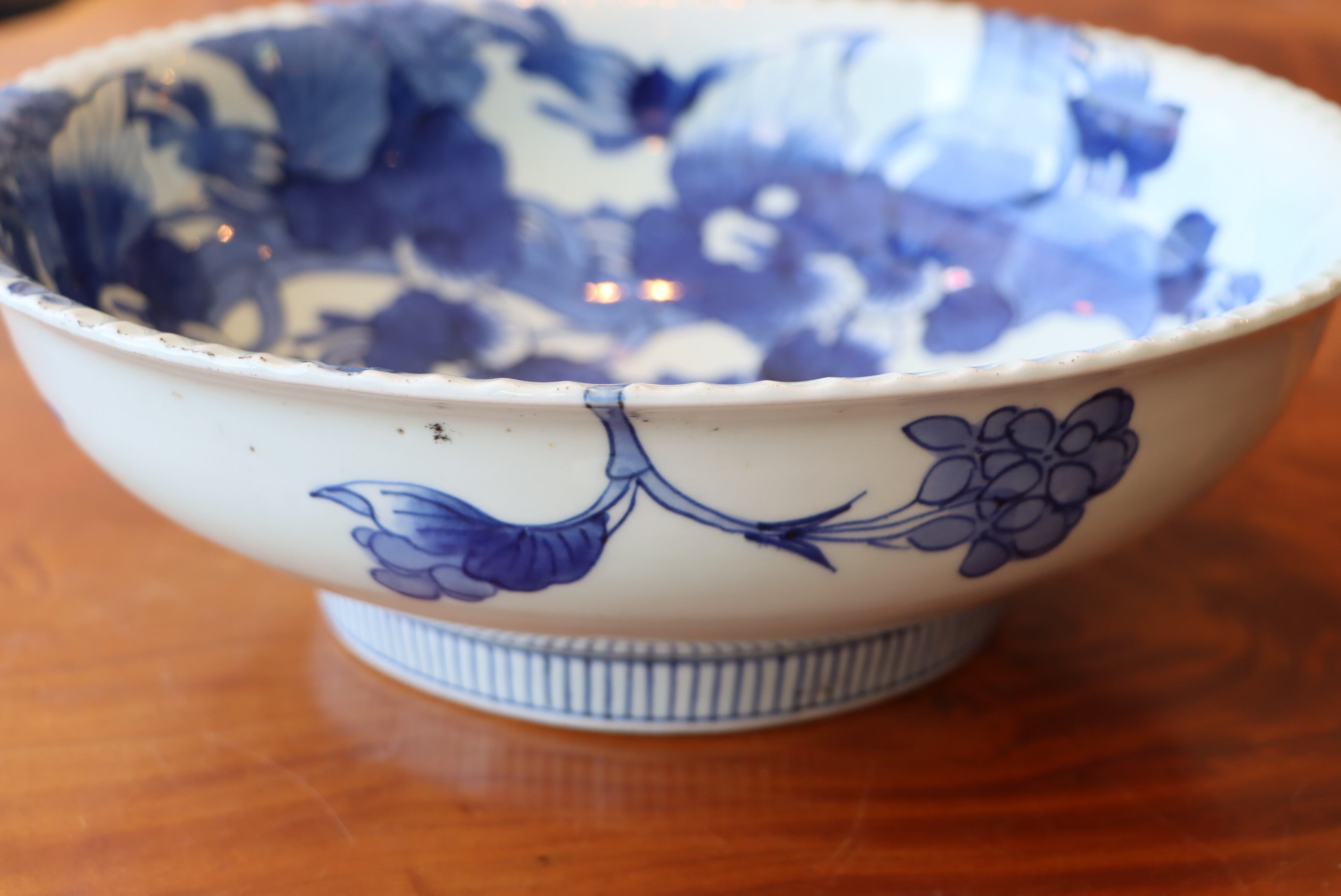 平鉢 伊万里焼 染付 花文 | (有)新原美術