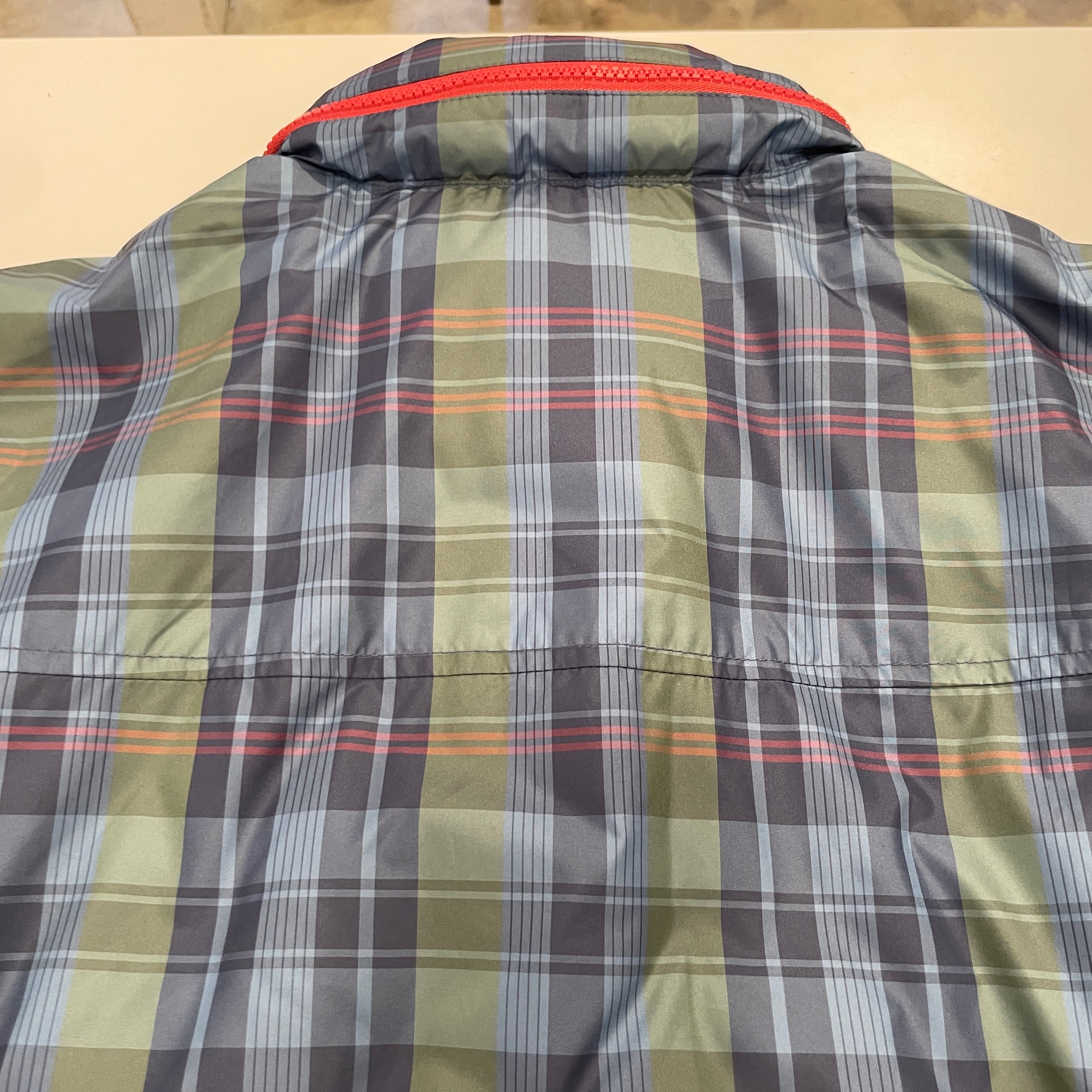 BROOKS BROTHERS NYLON JACKET | safarionline