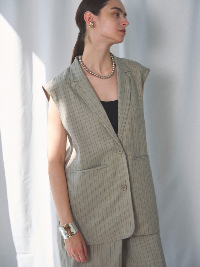 HERRINGBONE STRIPED SLEEVELESS JACKET（ﾍﾘﾝﾎﾞｰﾝｽﾄﾗｲﾌﾟｽﾘｰﾌﾞﾚｽｼﾞｬｹｯﾄ）【7533217】