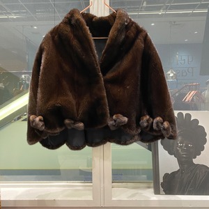 ◾︎ 90’s SAGA mink fur cape for Reika sama ◾︎