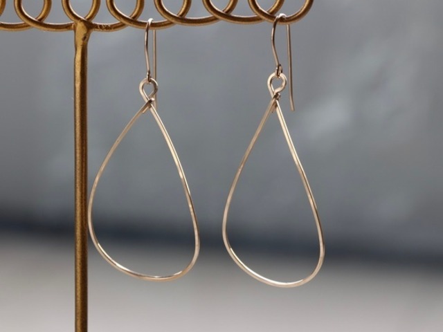 14kgf- simple drop arrangements pierced earrings