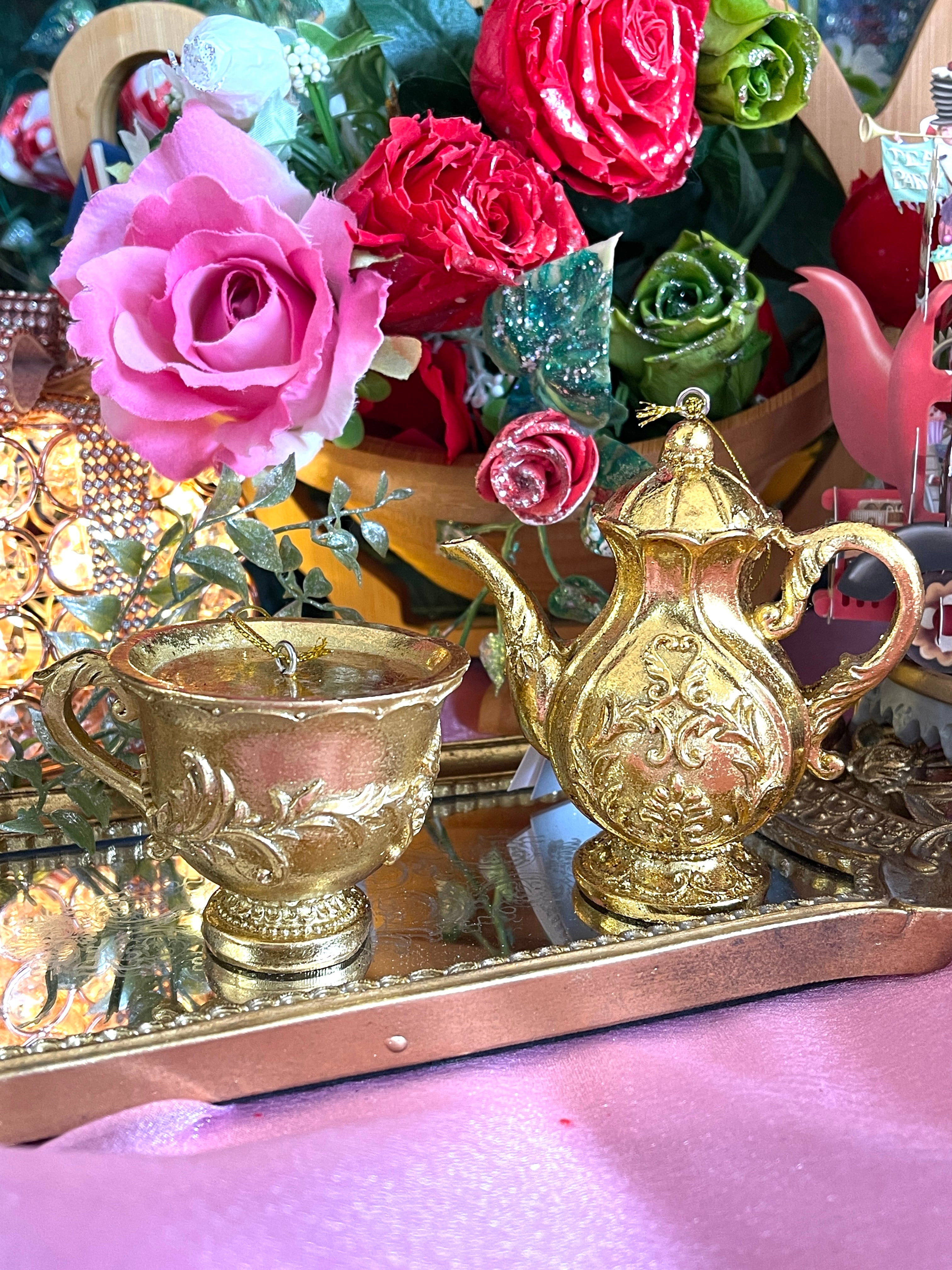 ◆2025新作◆2個セット◆オーナメント◆ティーポット＆ティーカップ◆お茶会◆『GISELA GRAHAM』LONDON◆ゴールド◆英国