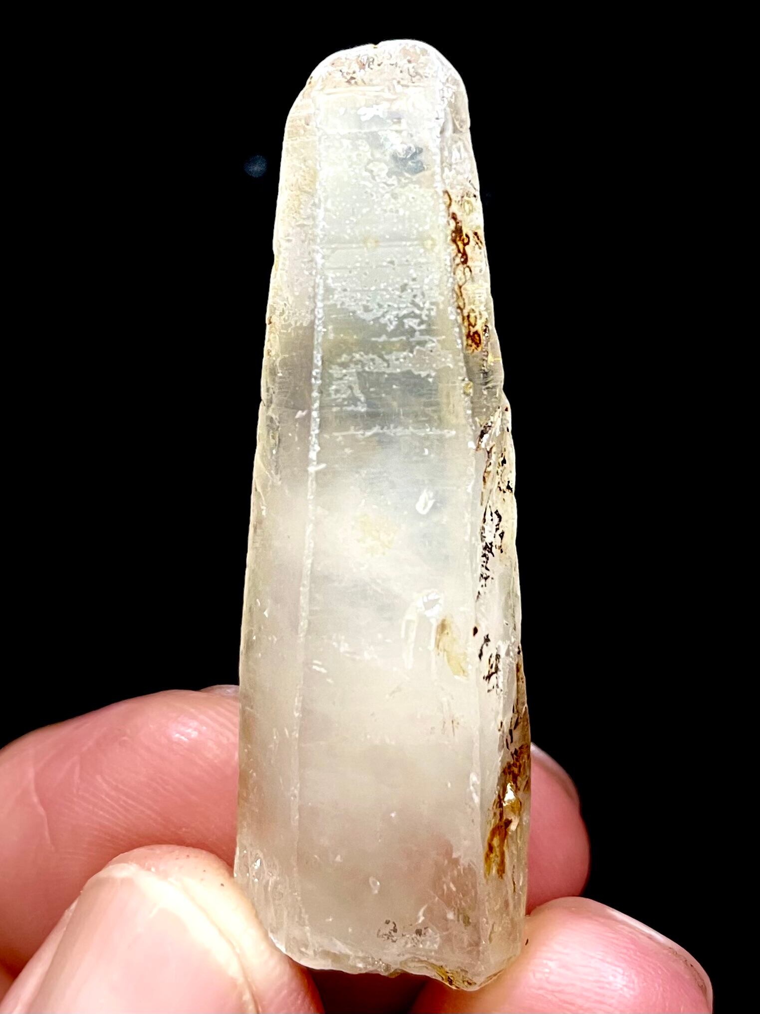 6) 高千穂天岩戸水晶・崇高