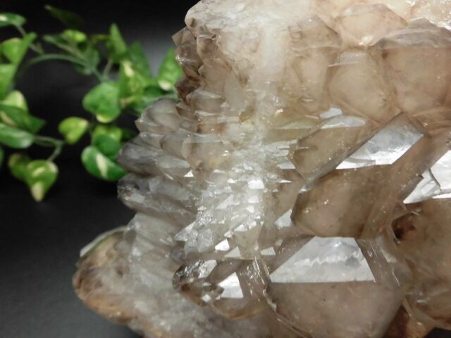 【送料無料】【高品質】ブラジル産ジャカレー水晶（アリゲータークオーツ）　no.2