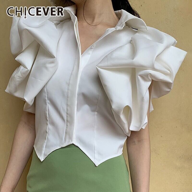 CHICEVERサマーソリッドレディースブラウスラペル花びらスリーブボタン不規則な裾ショートトップス女性2020 夏物 ソリッドカラー 6base571574873693