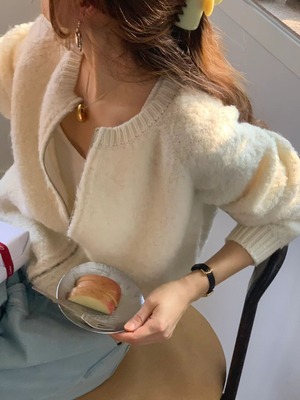 [OUNCE] fog alpaca boucle cardigan