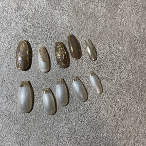 Nuance asymmetry / Nail tips