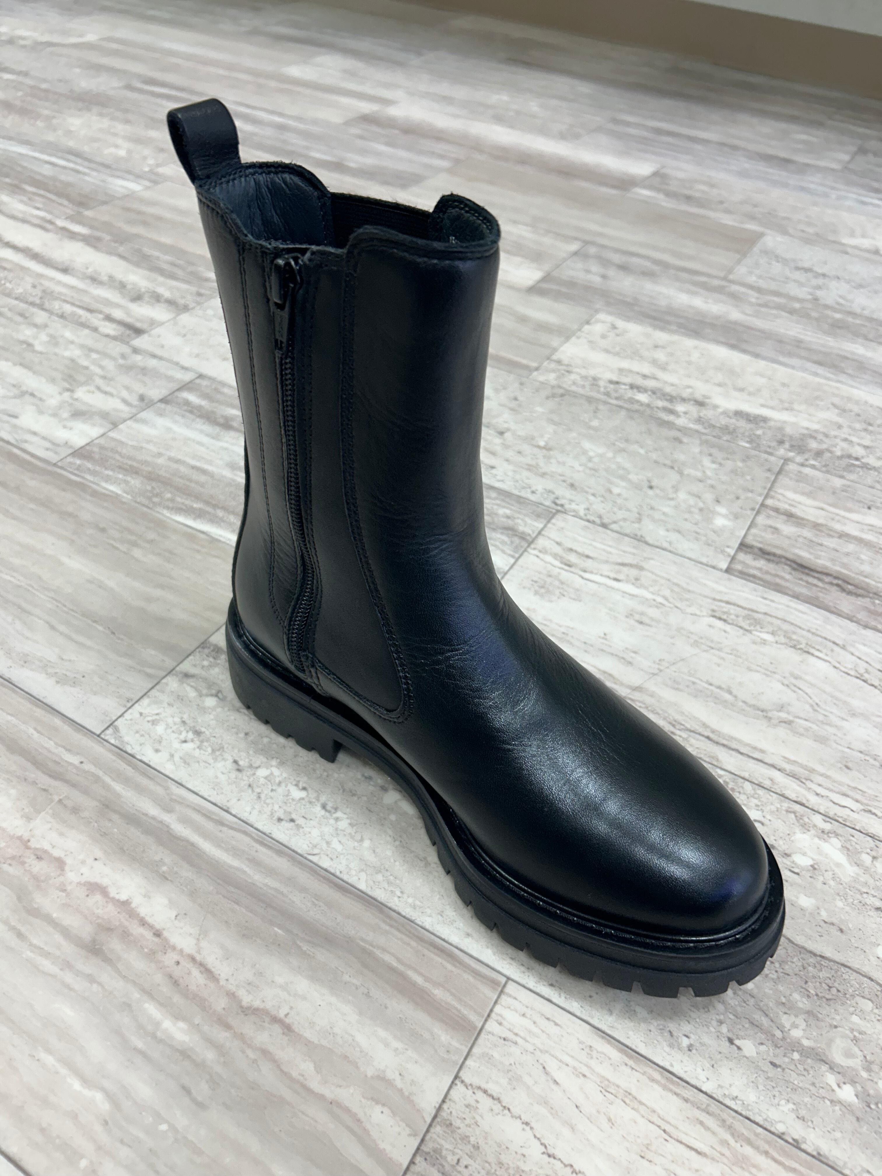 Blundstone ブランドストーン 2240 黒 防水 防滑 サイドゴアブーツ