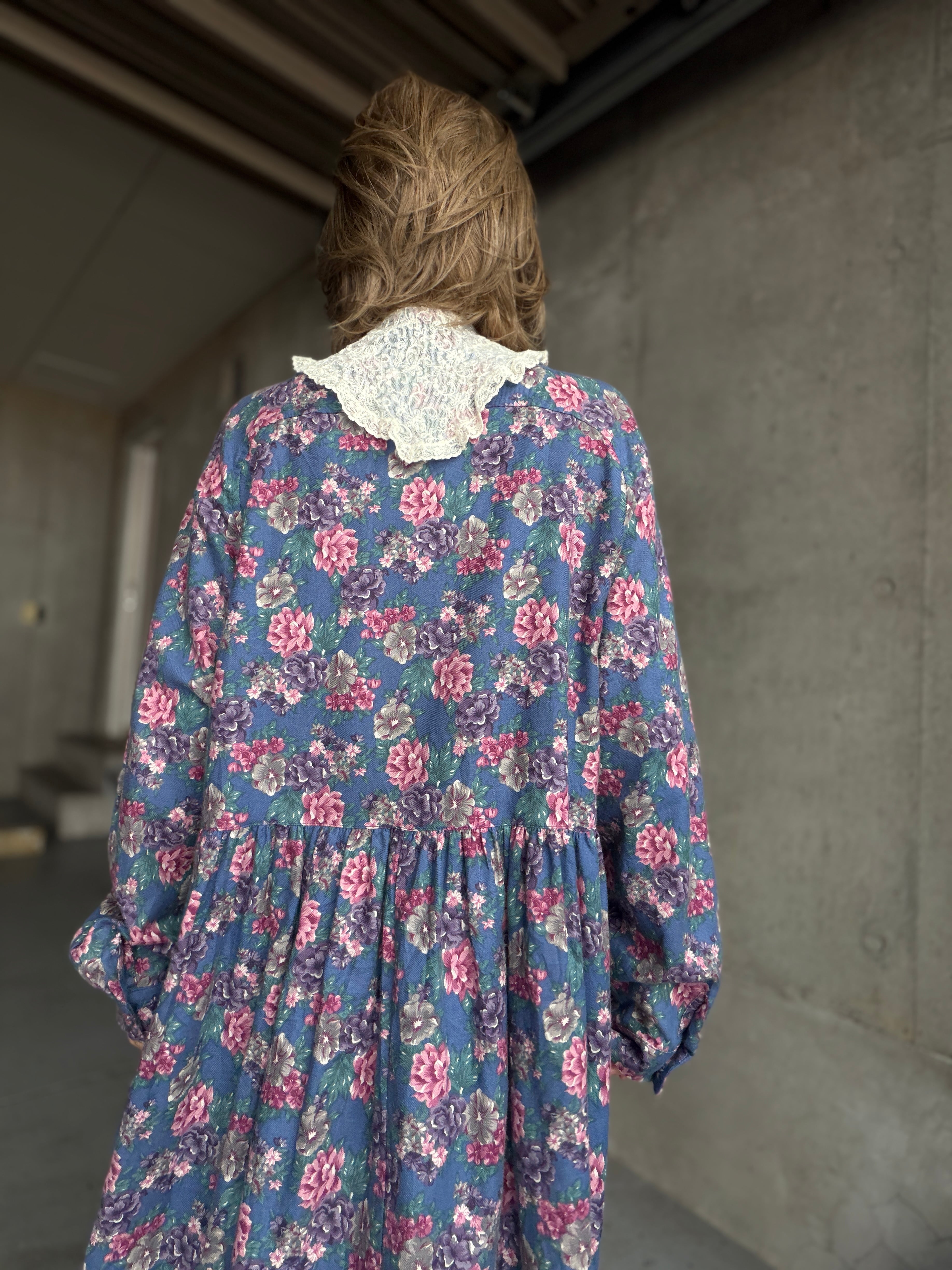 (OP183) Laura ashley lace collar floral dress made in Great britain