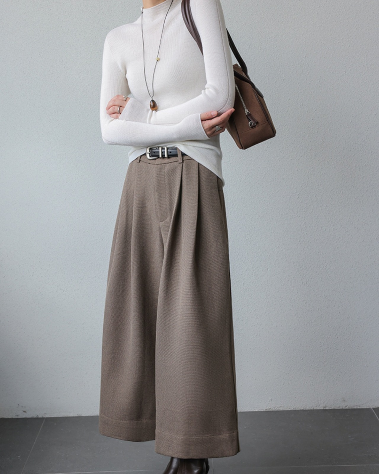 Half turtleneck slim knit Top　T20115