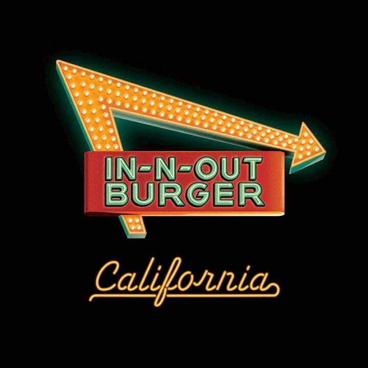 【 In-N-Out Burger( インアンドアウトバーガー / イナウトバーガー )】 MELAMINE MUG / メラミン製マグ / diner / ダイナー 〚アメリカン雑貨 アメトイ〛