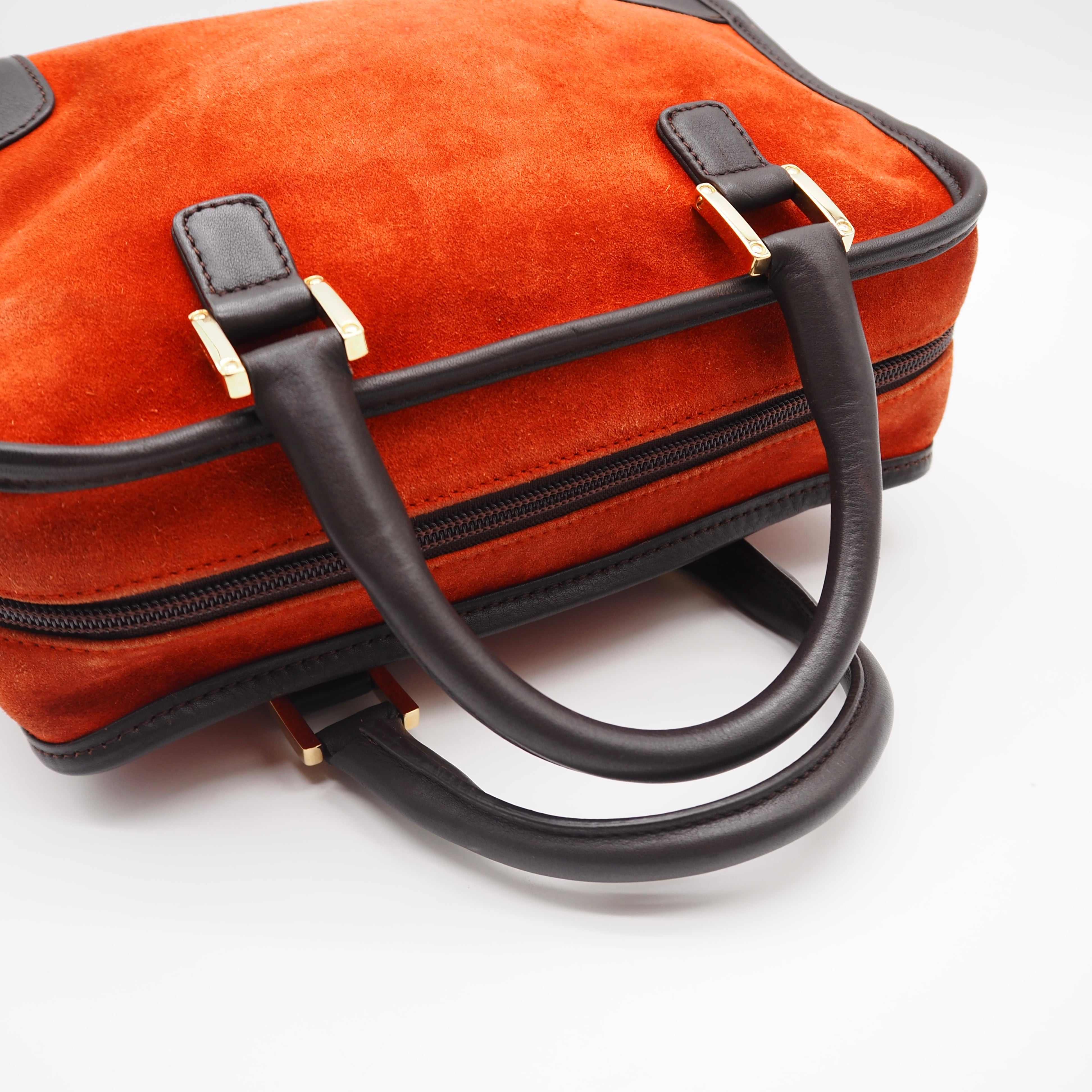 LOEWE アマソナ27ハンドバッグ レッド スウェード レザー ロエベ