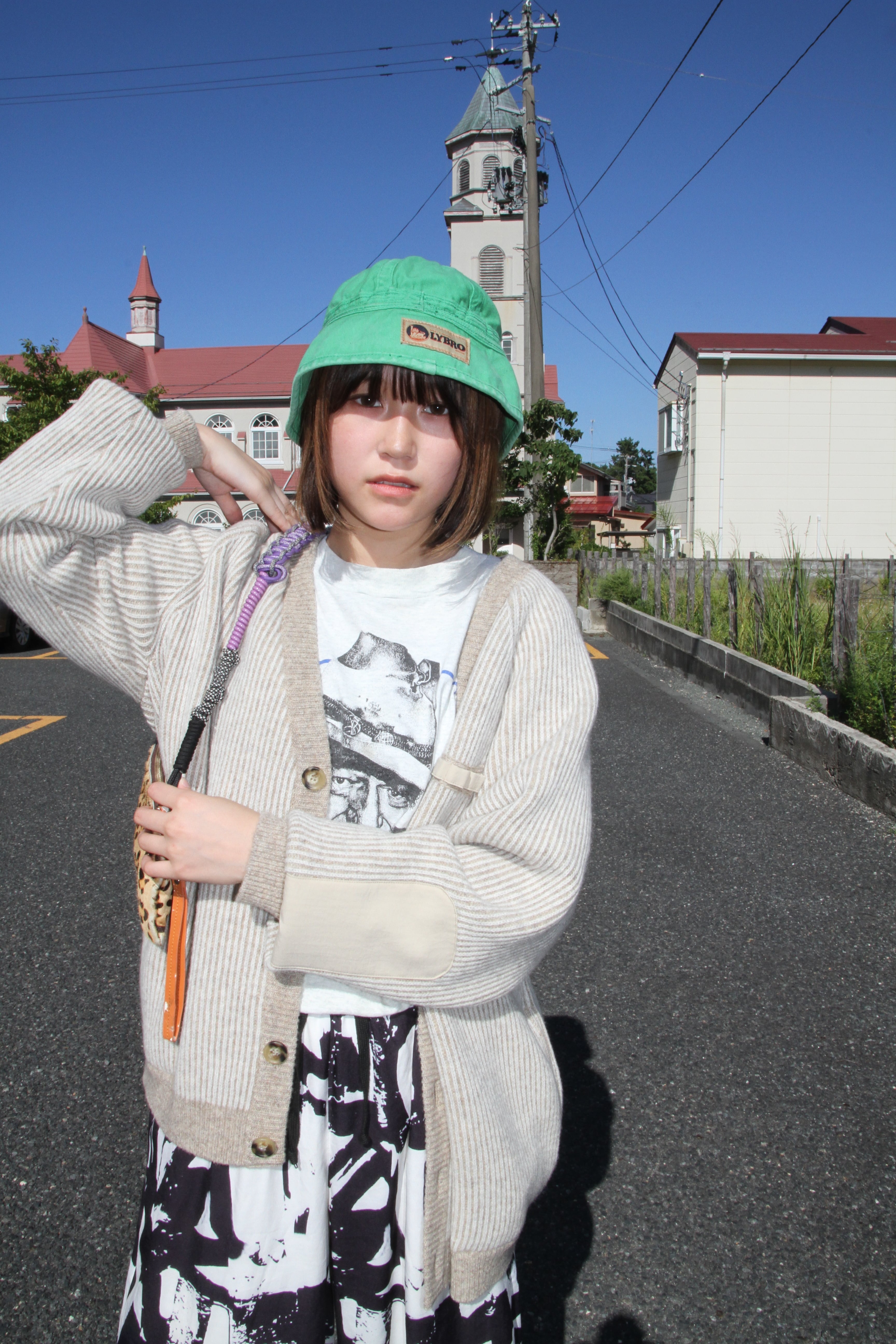 【新作】肘当て&ペンホルダー付きカーディガン「エディターズCD.(グレージュ)」