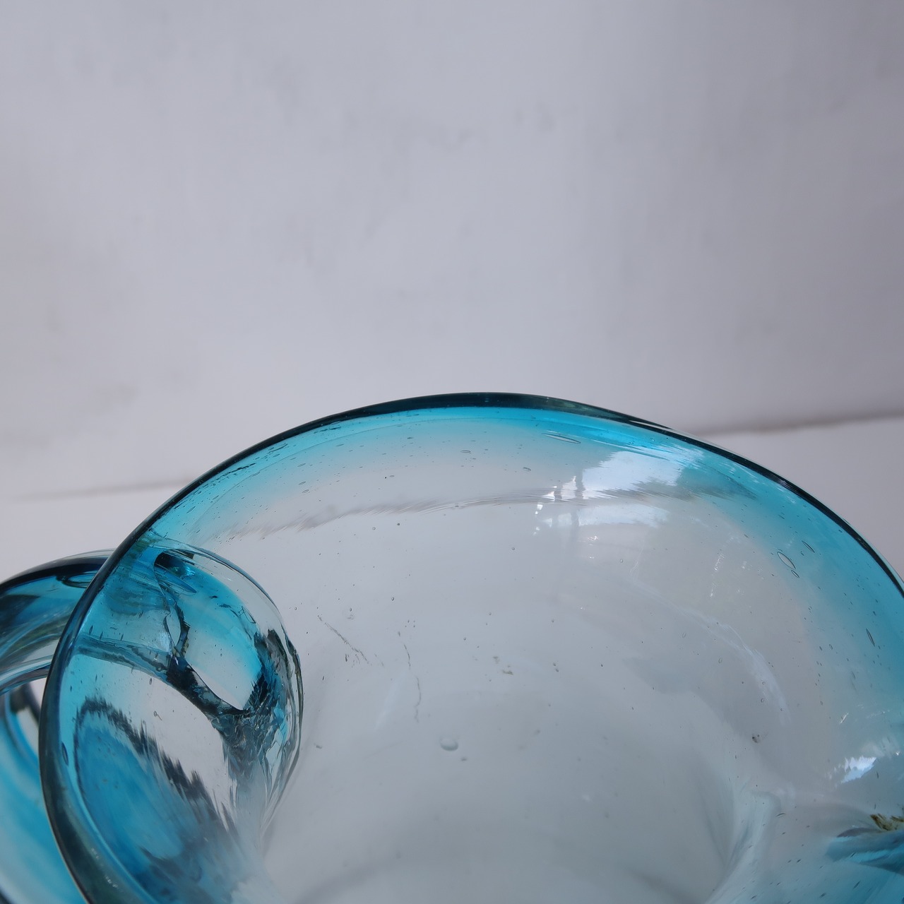 大ぶりのガラスピッチャー