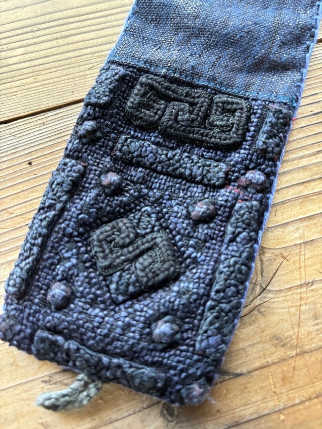 少数民族リメイク バングル⑥ 黒モン族 Hmong