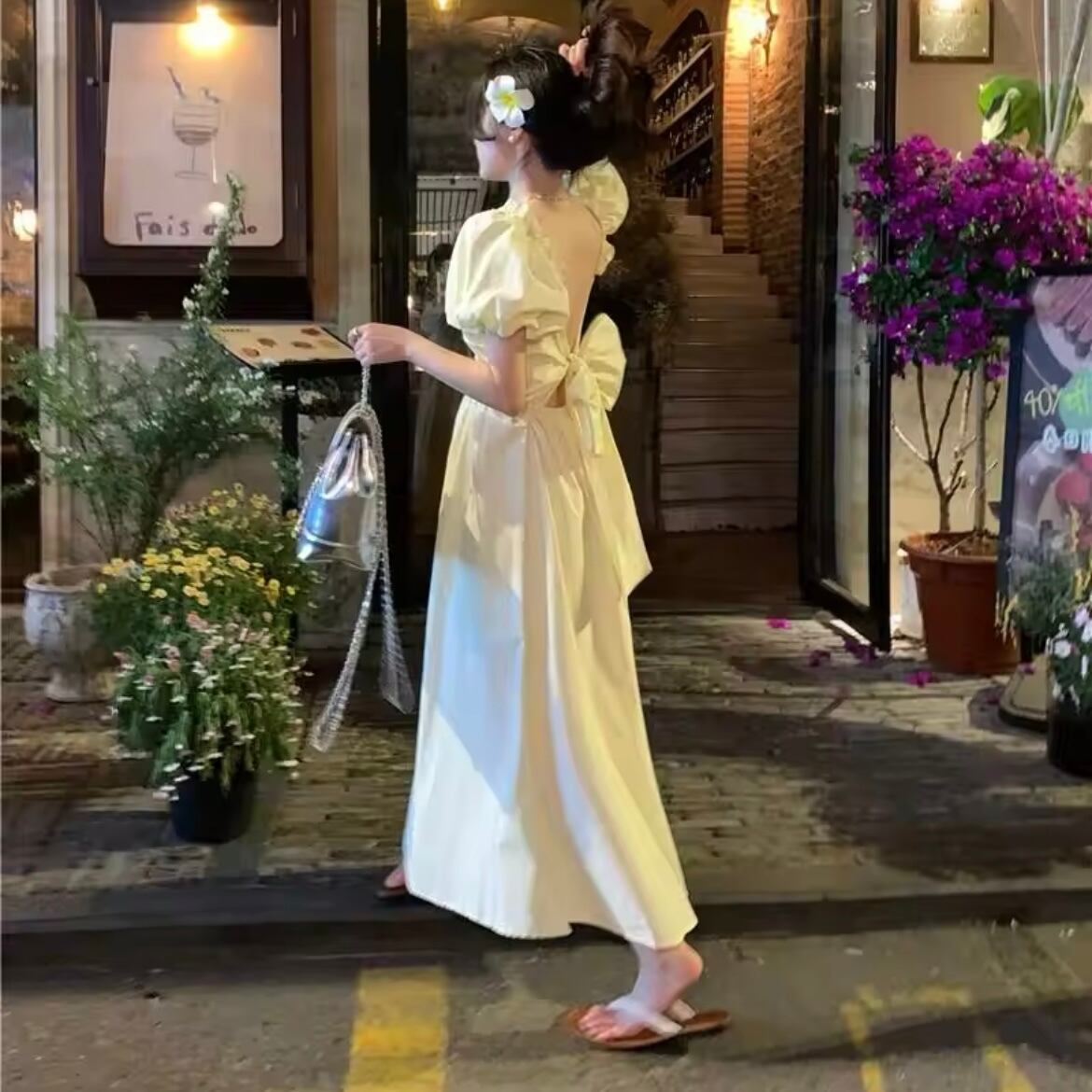 バックリボンワンピース