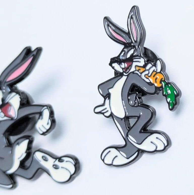 送料無料！ ☆ピンズ PINS☆ピンバッジ 【 Looney Tunes（ ルーニー
