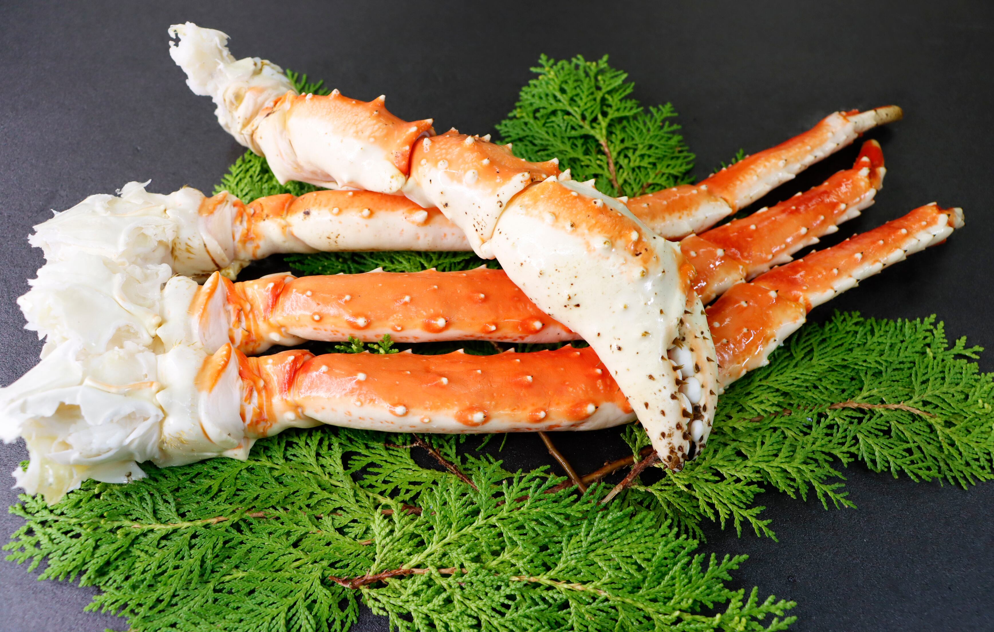 特別な味わい】タラバガニ シュリンク（1kg）2～4人前 | 食彩ダイレクト